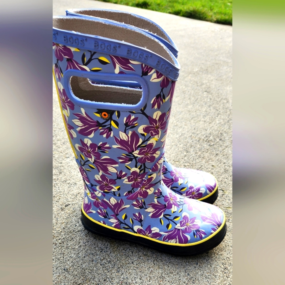 Kids Bogs Rain boots size 13